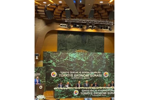 Ekonomi̇ni̇n Kalbi̇ Tobb'Da Attı ..